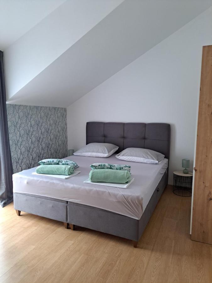 Apartments&Room Babic Kaštela المظهر الخارجي الصورة