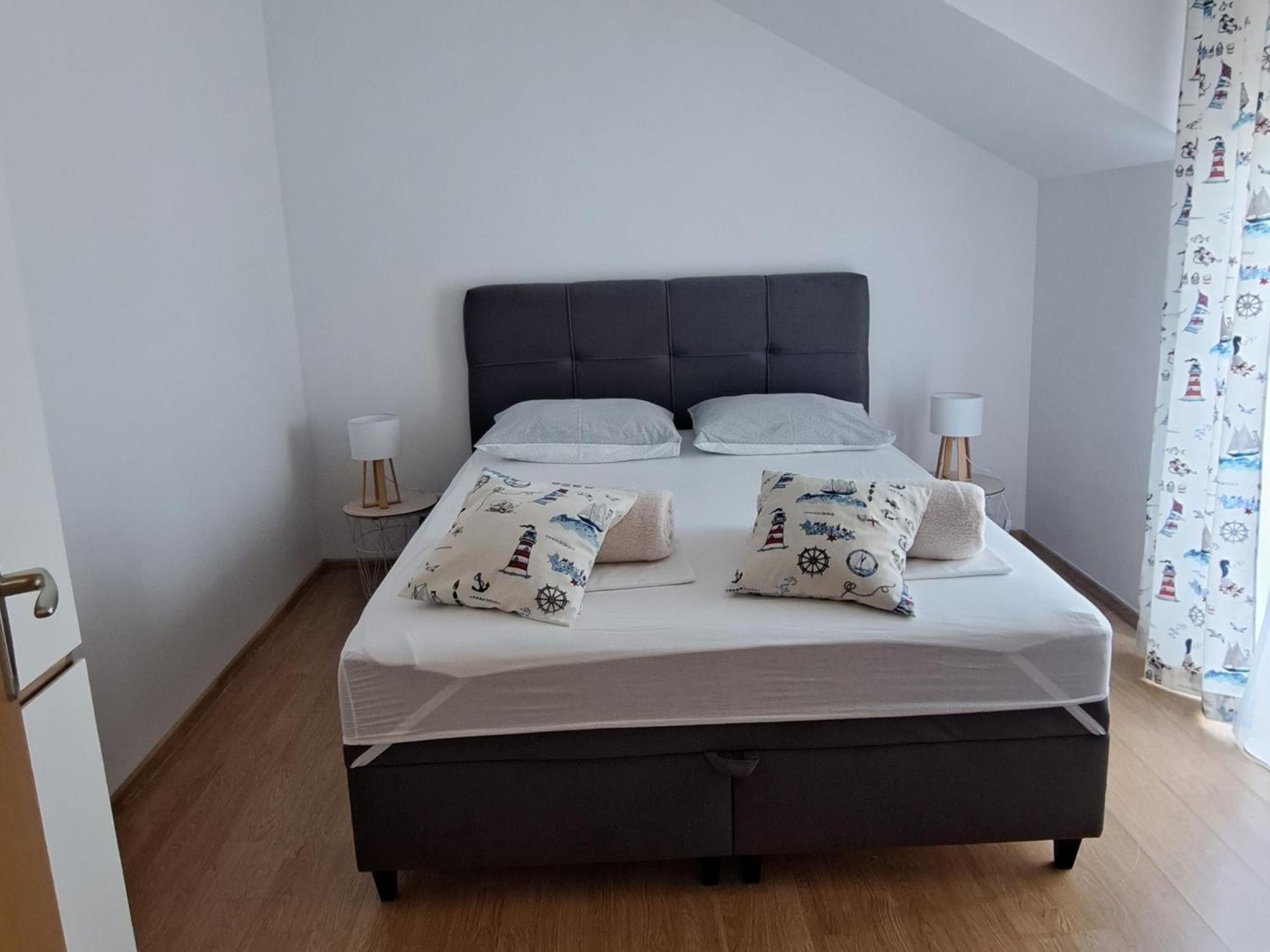Apartments&Room Babic Kaštela الغرفة الصورة
